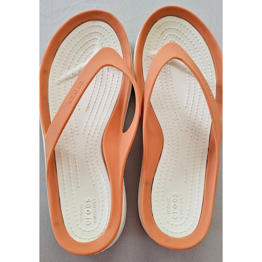 Crocs Swiftwater Women Sz 6 Orange Flip Flops Comfort Sandals Lightweight Beach - Picture 7 of 12